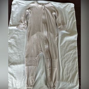 Goumi Kids Footies Pajamas